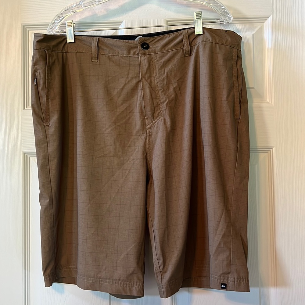 Quicksilver Amphibians Khaki Shorts 38 Swim